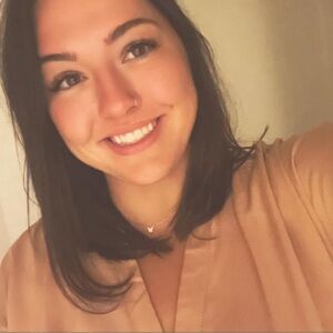 Meet your Posher, Brittany